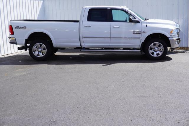 2017 RAM 2500 Big Horn Crew Cab 4x4 8 Box
