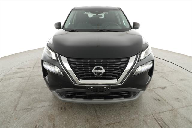 2022 Nissan Rogue S FWD