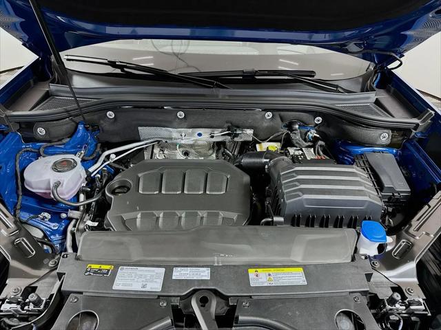 2026 Volkswagen Atlas Cross Sport SEL Premium R-Line