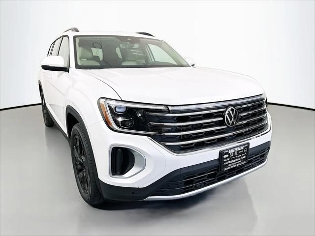 2026 Volkswagen Atlas SE with Technology for sale in Shiloh, IL