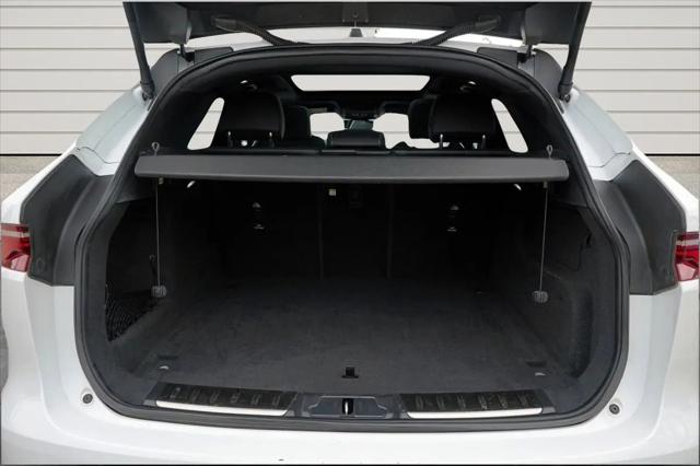 2024 Jaguar F-PACE R-Dynamic S P250 AWD Automatic