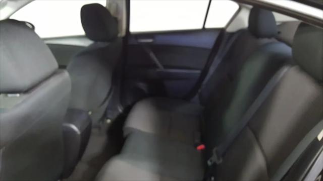 2013 Mazda Mazda3 i SV