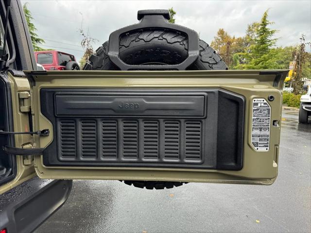 2025 Jeep Wrangler 4-Door Rubicon 4x4