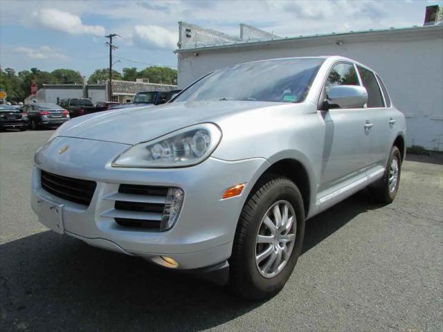 2008 Porsche Cayenne Standard