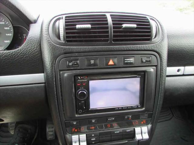 2008 Porsche Cayenne Standard