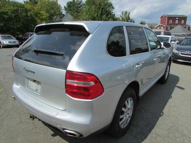 2008 Porsche Cayenne Standard