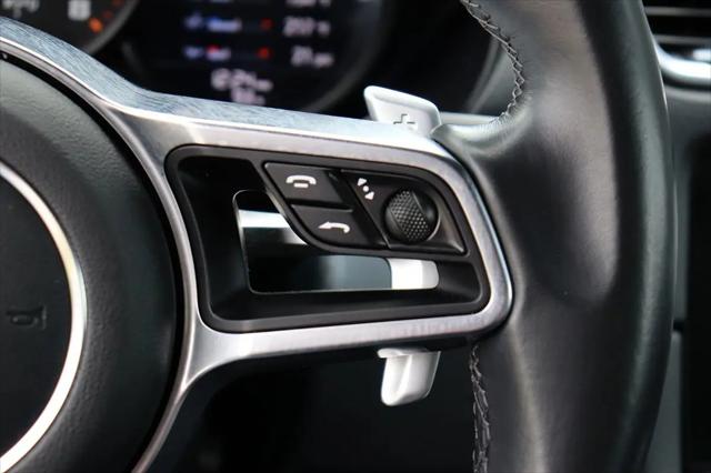 2019 Porsche 718 Cayman Standard