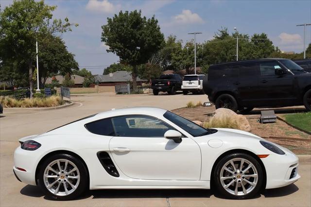 2019 Porsche 718 Cayman Standard
