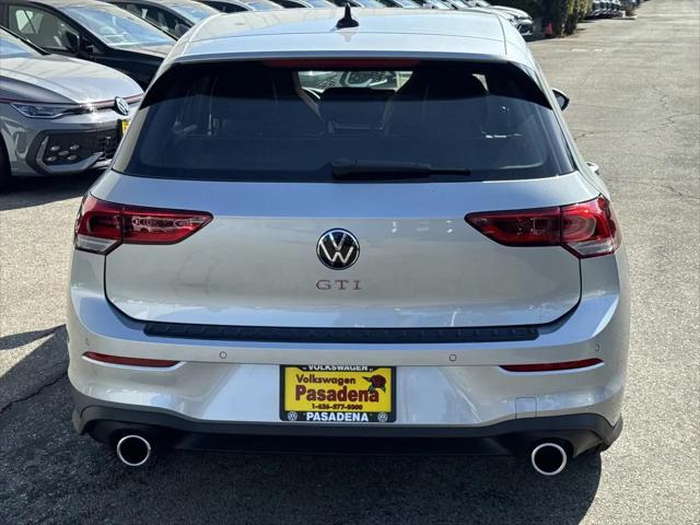 2025 Volkswagen Golf GTI 2.0T SE