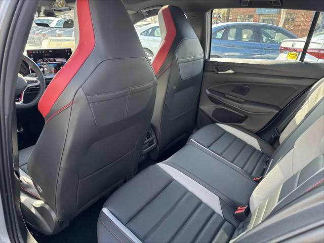 2025 Volkswagen Golf GTI 2.0T SE