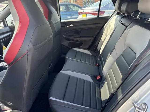 2025 Volkswagen Golf GTI 2.0T SE