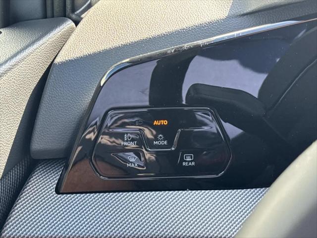 2025 Volkswagen Golf GTI 2.0T SE