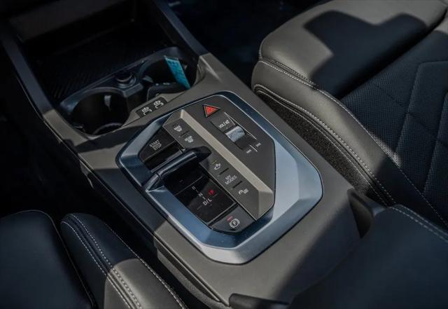 2025 BMW Coupe xDrive