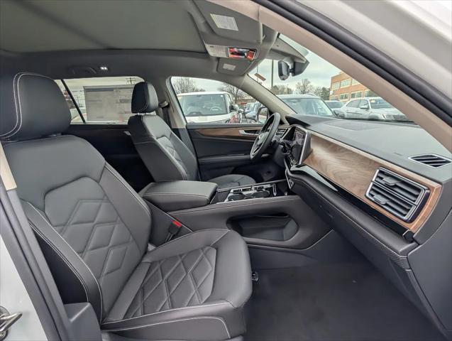 2026 Volkswagen Atlas SE with Technology