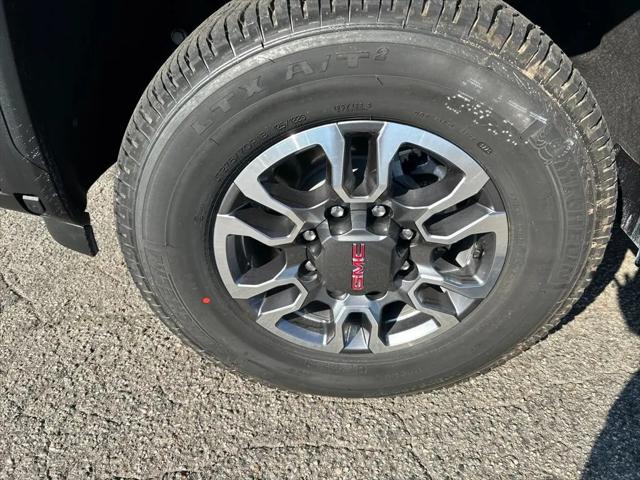 2026 GMC Sierra 2500HD Crew Cab, Standard Bed, SLT, 4WD