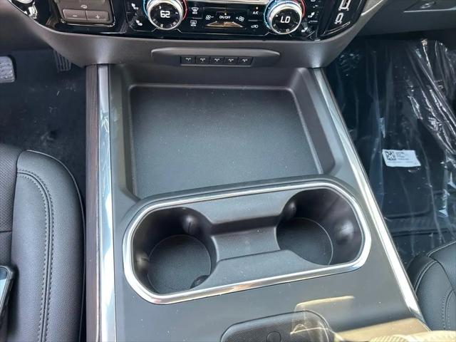 2026 GMC Sierra 2500HD Crew Cab, Standard Bed, SLT, 4WD