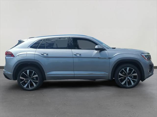 2026 Volkswagen Atlas Cross Sport SEL Premium R-Line