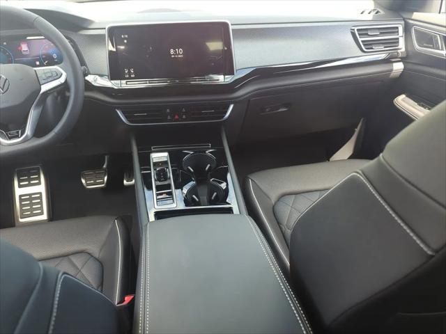 2026 Volkswagen Atlas Cross Sport SEL Premium R-Line
