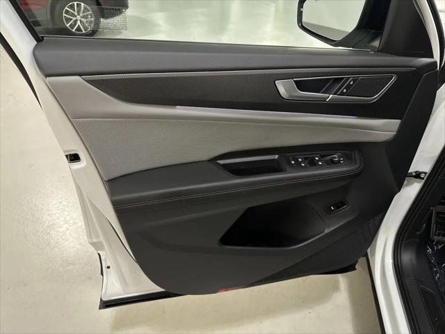 2026 Volkswagen Atlas Peak Edition