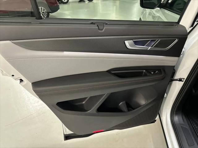 2026 Volkswagen Atlas Peak Edition