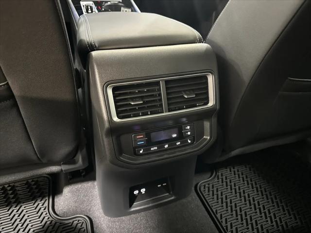 2026 Volkswagen Atlas SEL Premium R-Line