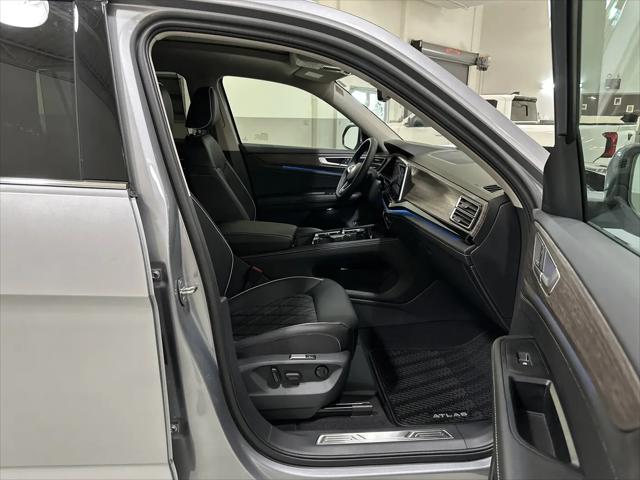 2026 Volkswagen Atlas SEL Premium R-Line