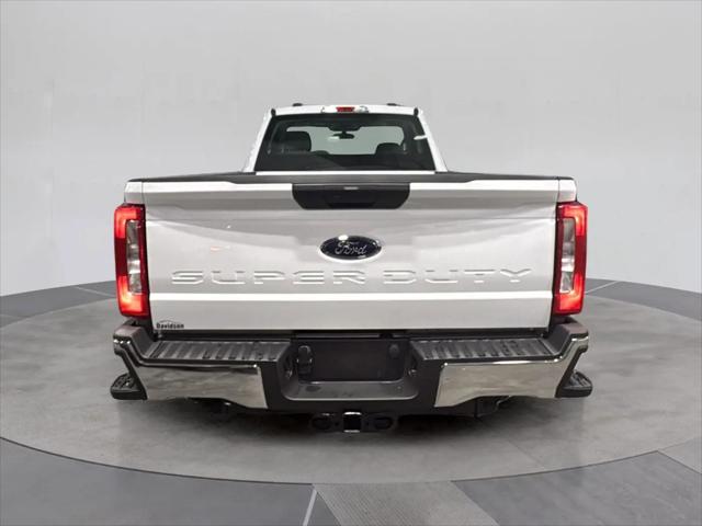 2026 Ford F-350 XLT