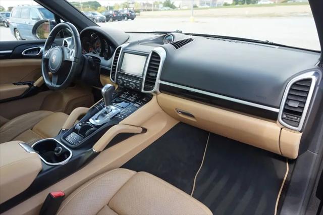 2014 Porsche Cayenne Platinum Edition