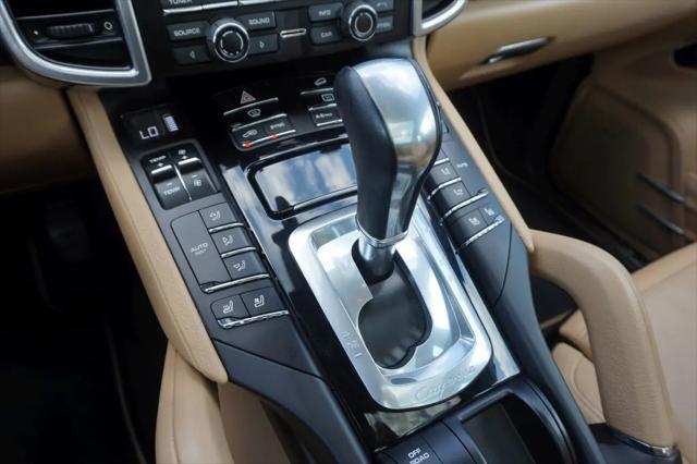 2014 Porsche Cayenne Platinum Edition