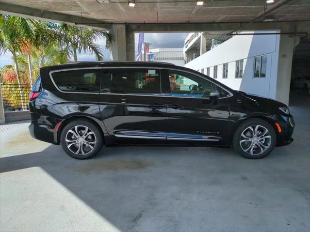 2026 Chrysler Pacifica Pinnacle