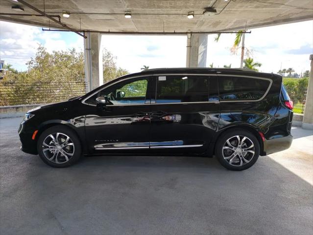 2026 Chrysler Pacifica Pinnacle