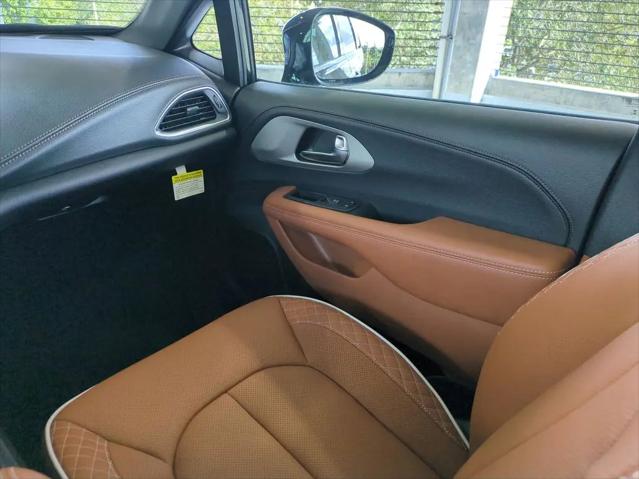 2026 Chrysler Pacifica Pinnacle
