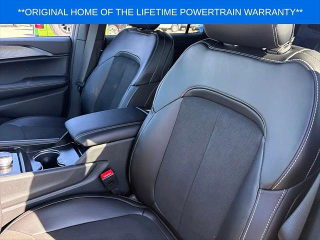 2025 Jeep Grand Cherokee L Altitude 4x4
