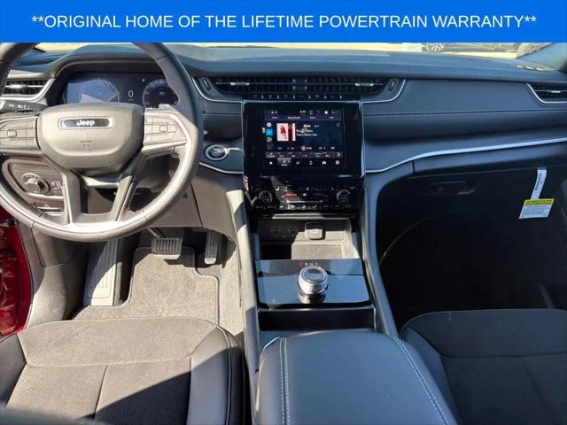2025 Jeep Grand Cherokee L Altitude 4x4