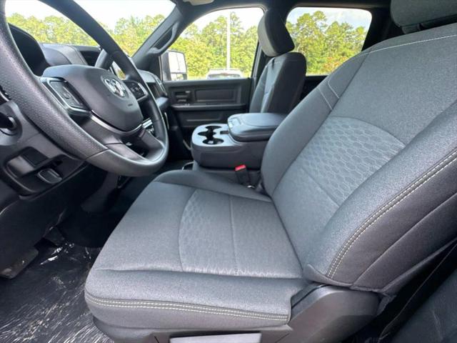 2025 Ram 2500 Tradesman Crew Cab 4x4 6'4" Box