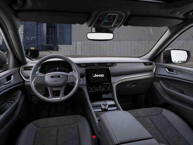 2025 Jeep Grand Cherokee Altitude X 4x2