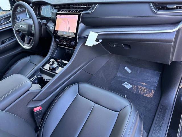 2025 Jeep Grand Cherokee L Limited 4x2