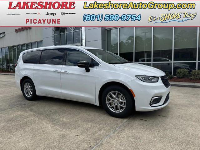2025 Chrysler Pacifica Select for sale in Picayune, MS