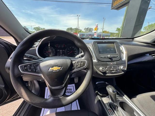 2017 Chevrolet Malibu 1LT
