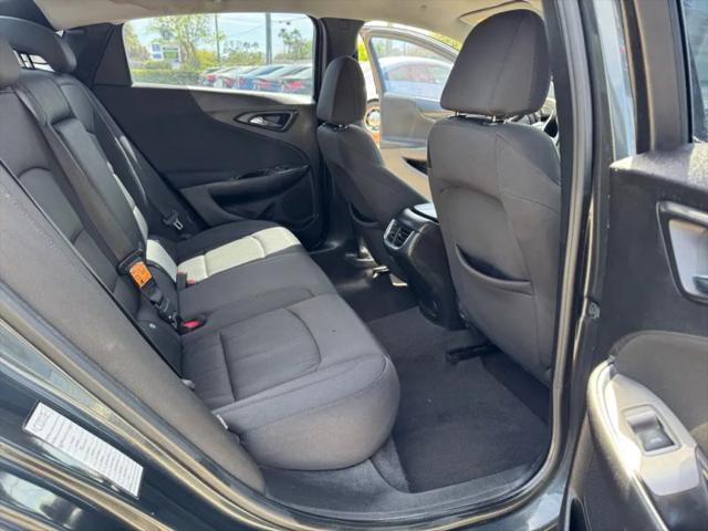 2017 Chevrolet Malibu 1LT