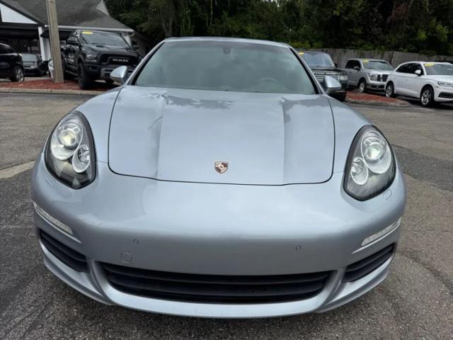 2015 Porsche Panamera Base