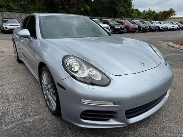 2015 Porsche Panamera Base