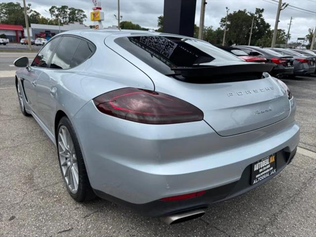 2015 Porsche Panamera Base