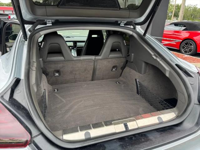 2015 Porsche Panamera Base