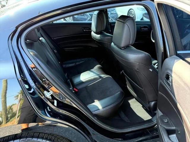 2016 Acura ILX Premium & A-SPEC Packages