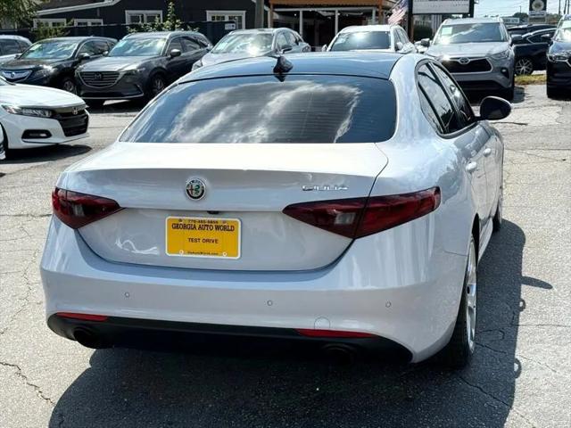 2022 Alfa Romeo Giulia Ti RWD