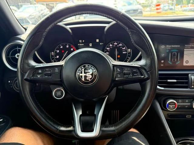 2022 Alfa Romeo Giulia Ti RWD