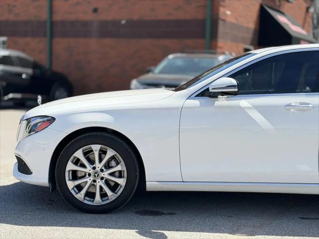 2019 Mercedes-Benz E-CLASS E 300 E 300