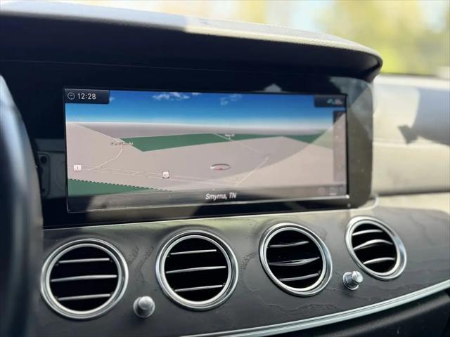 2019 Mercedes-Benz E-CLASS E 300 E 300