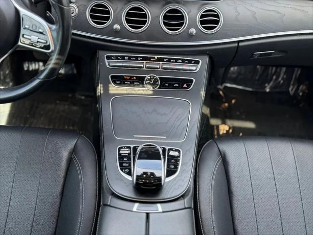 2019 Mercedes-Benz E-CLASS E 300 E 300